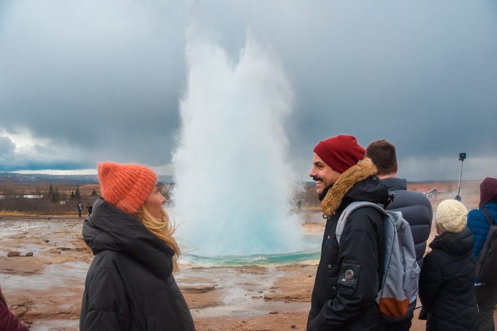 roadtrip iceland geysir