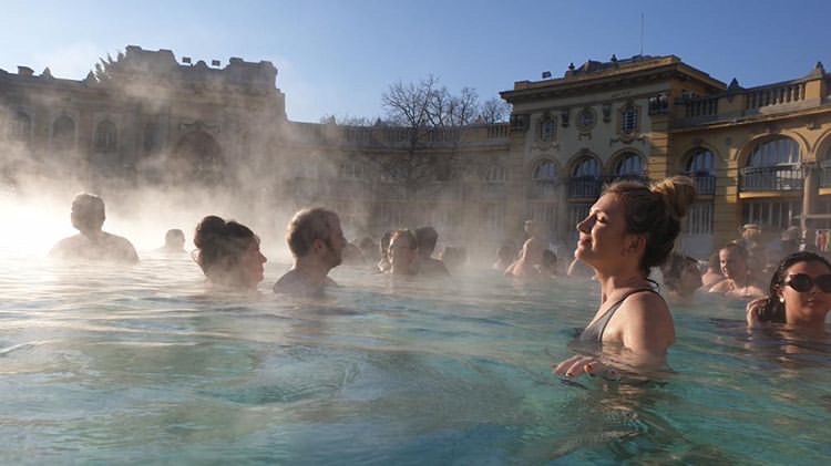 budapest thermal baths szechenyi baths