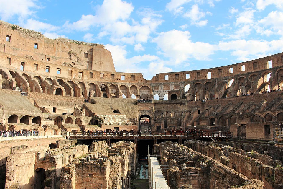 italy ιταλία ρώμη κολοσσάιο rome colosseum nonstoptravellers pixabay