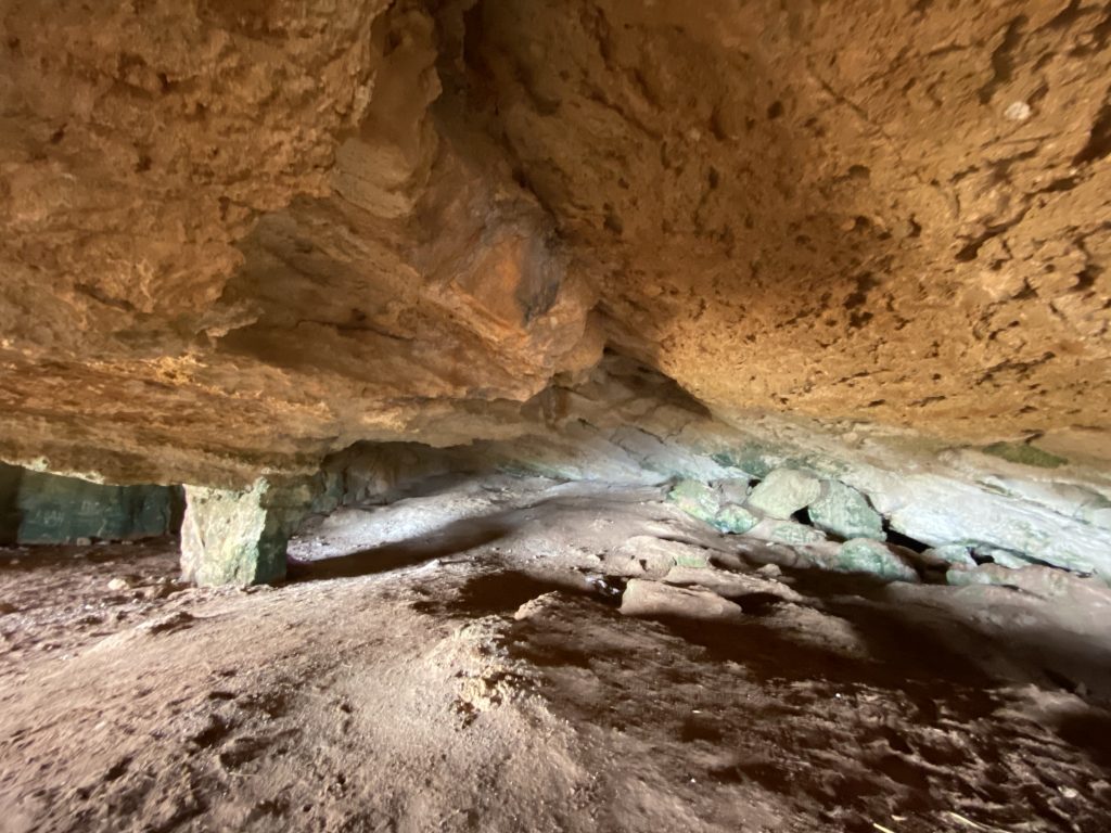 σπηλιά του κύκλωπα στην Κύπρο nonstoptravellers.jpg